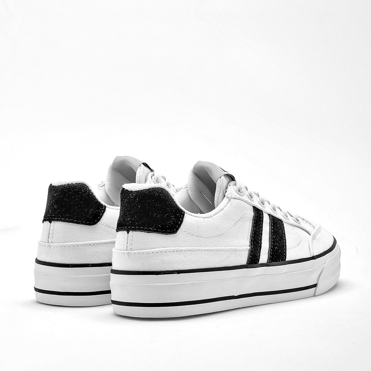 Pakar.com | Tienda online - Tenis urbano para mujer Mora Urban - Envío gratis desde $500