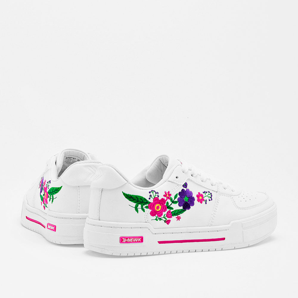 Pakar.com | Tienda online - Tenis urbano para mujer Newk - Envío gratis desde $500