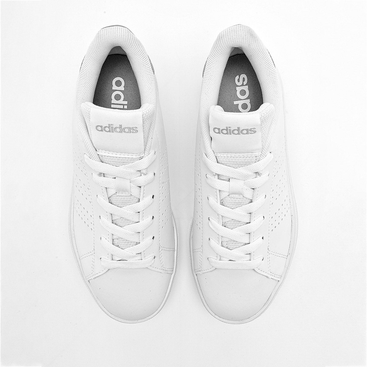 Pakar.com | Tienda online - Tenis urbano para mujer Adidas - Envío gratis desde $500