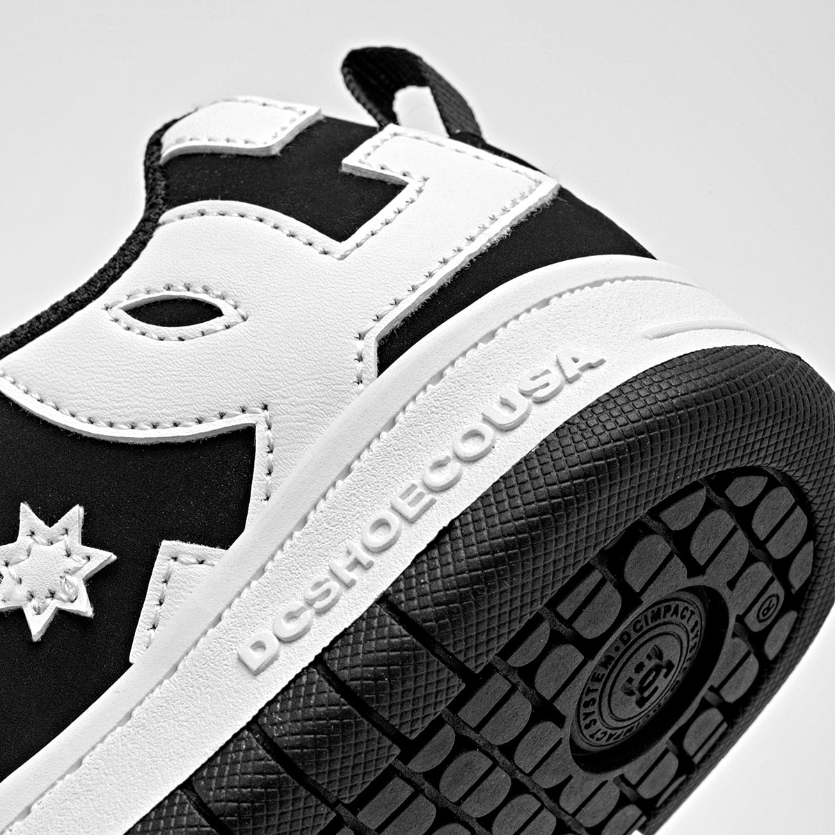 Tenis DC Court Graffik Dc Shoes para Joven