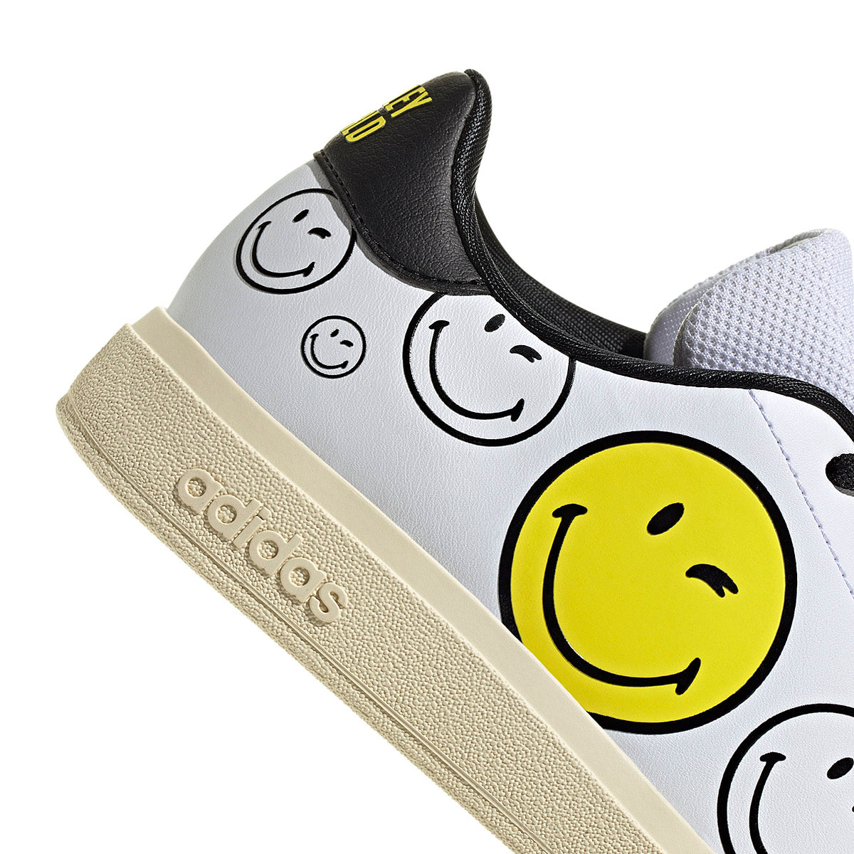 Tenis Advantage Smiley Adidas para Mujer