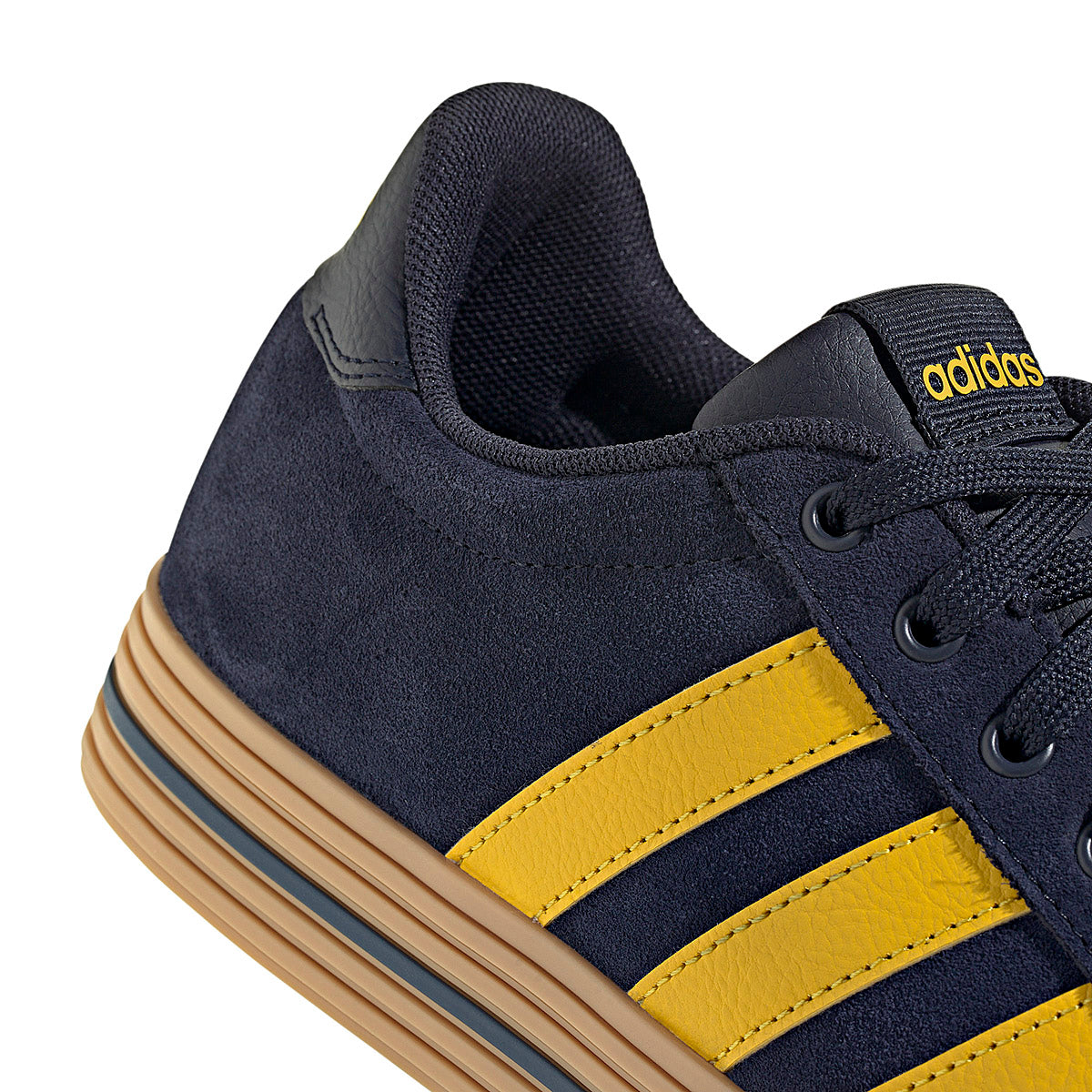 Tenis urbano Adidas para Hombre