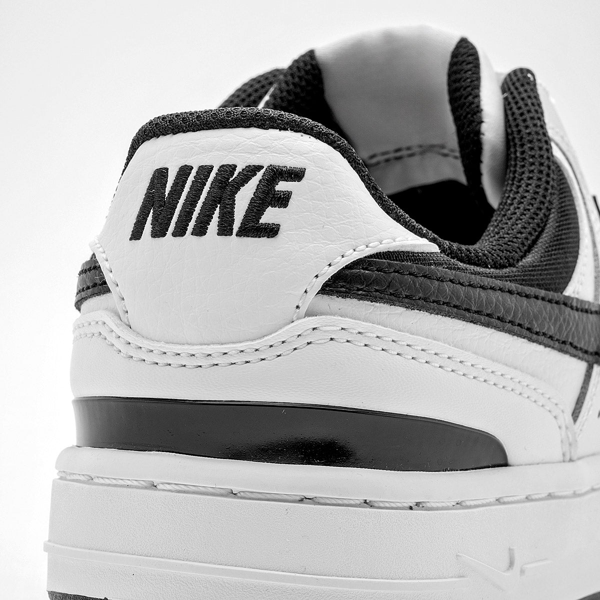 Tenis W Gamma Force Nike para Mujer