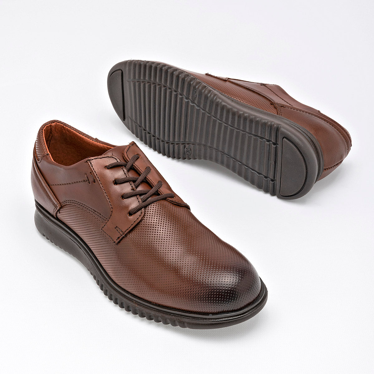 Christian Gallery Zapato casual para joven