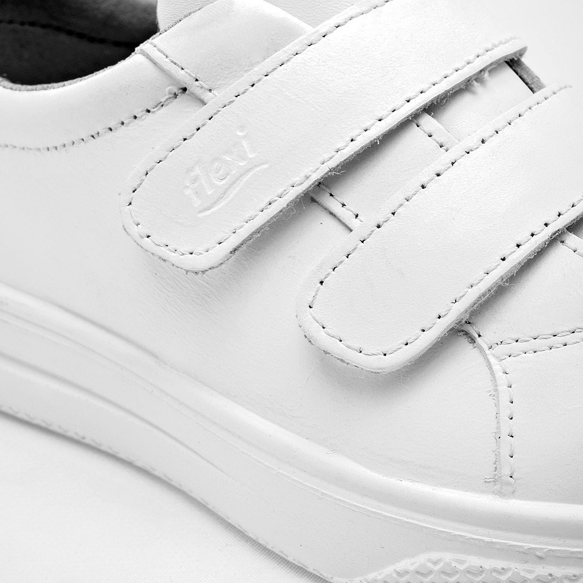 Tenis escolar Flexi para Niño