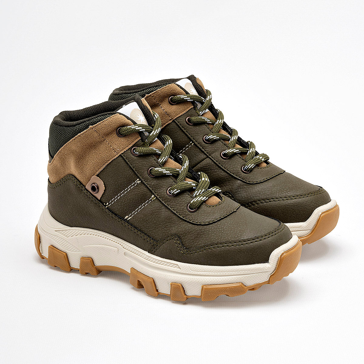 Pakar.com | Tienda online - Zapato para hacer hiking para niño Moramora - Envío gratis desde $500