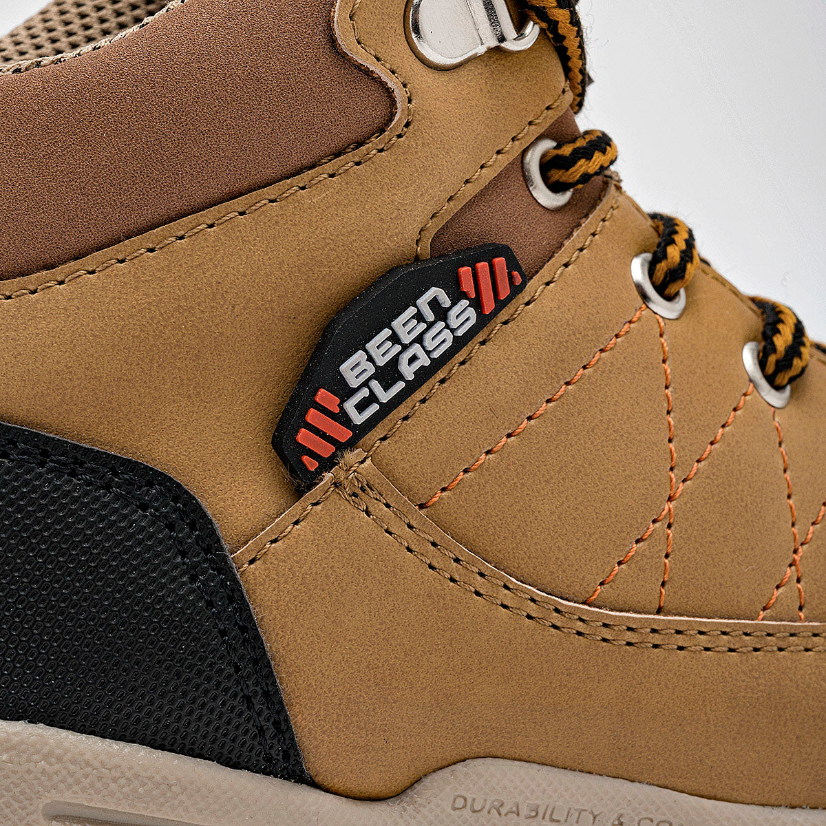 Pakar.com | Tienda online - Zapato para hacer hiking para niño Been Class - Envío gratis desde $500