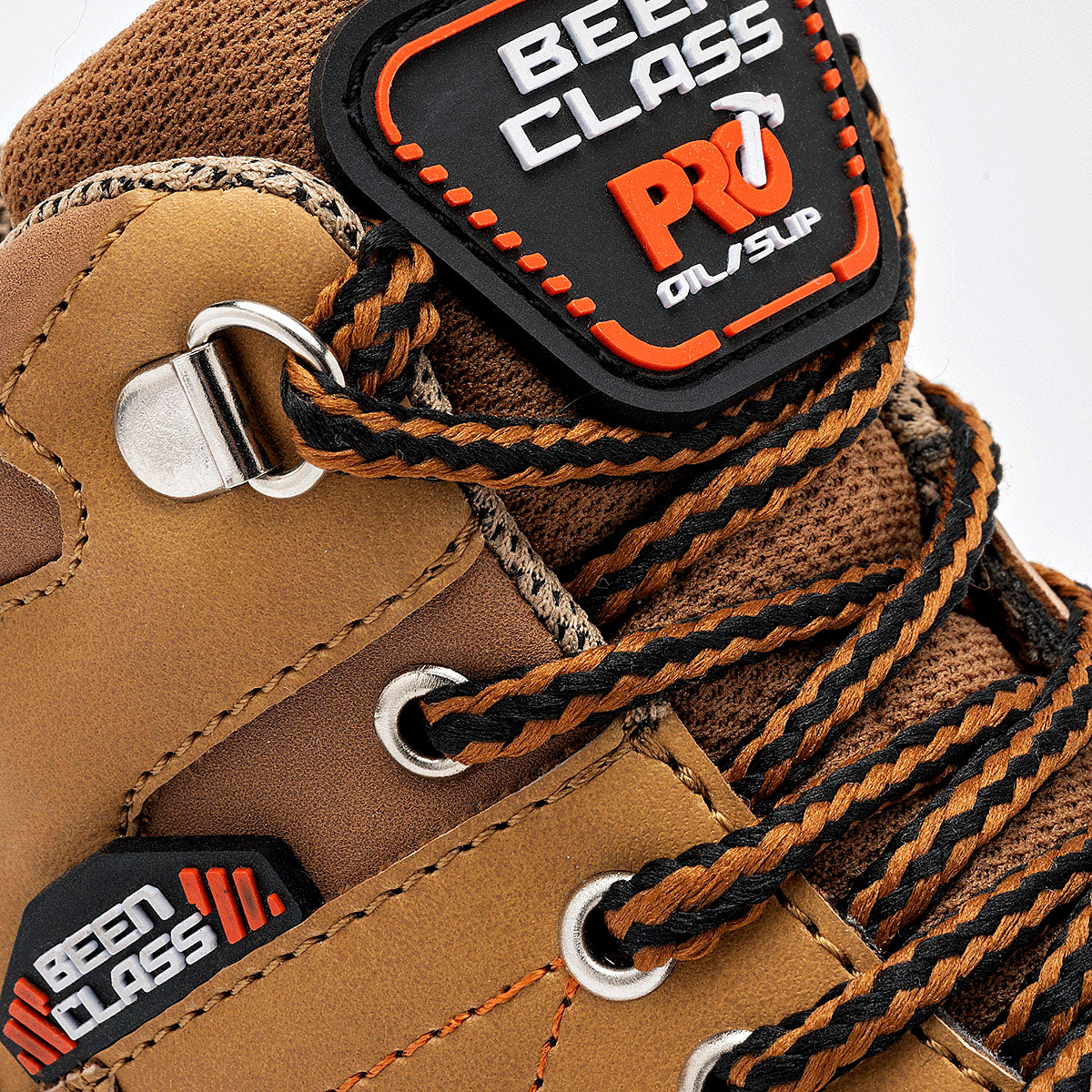 Pakar.com | Tienda online - Zapato para hacer hiking para niño Been Class - Envío gratis desde $500