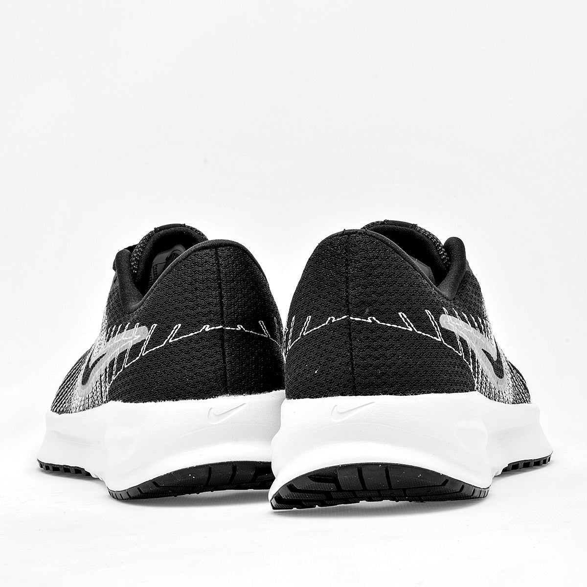 Tenis Run Defy Nike para Mujer
