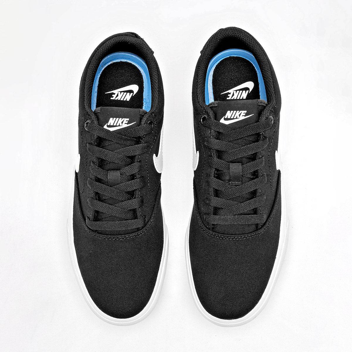 Tenis Charge Canvas Nike para Hombre