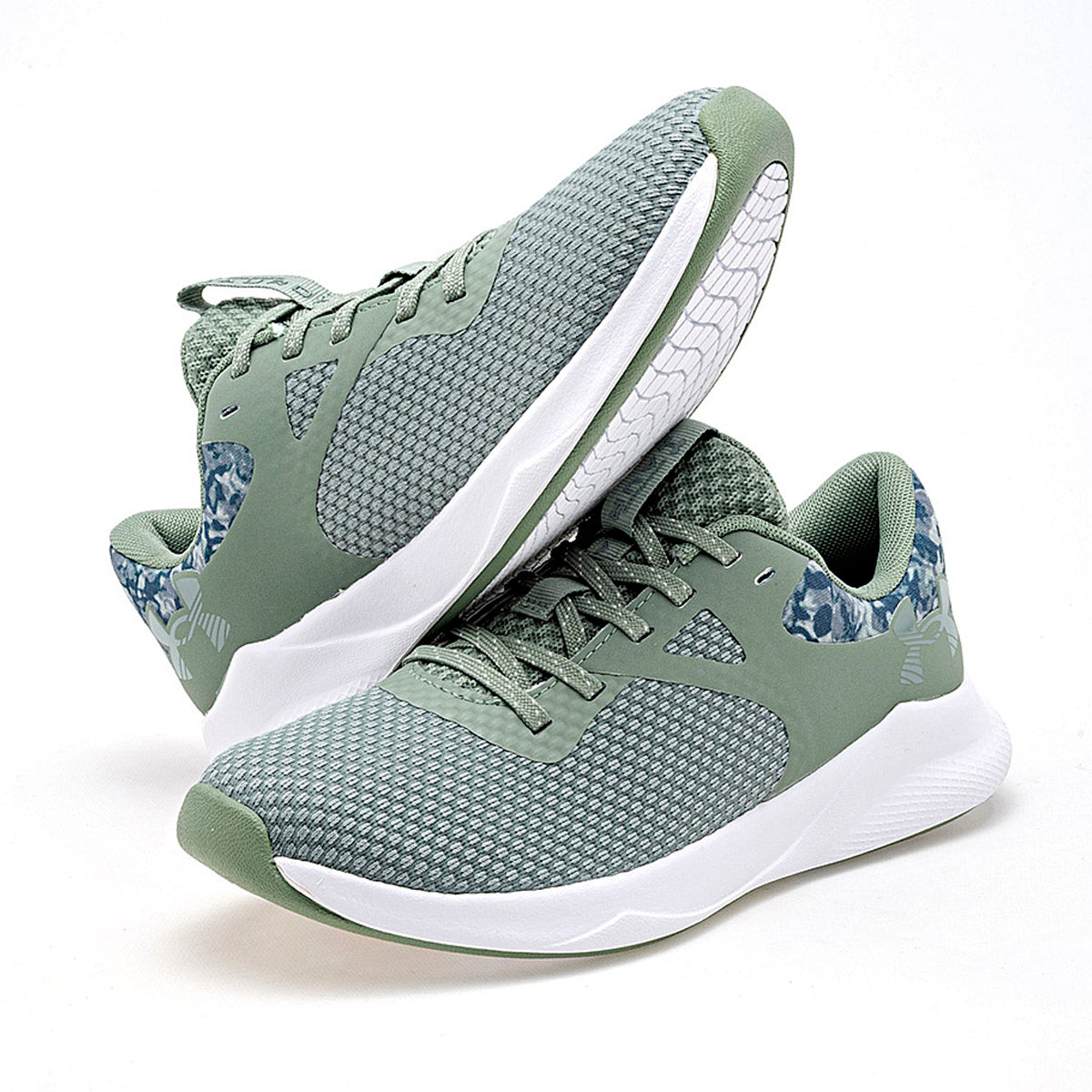 Under Armour Tenis deportivo para mujer