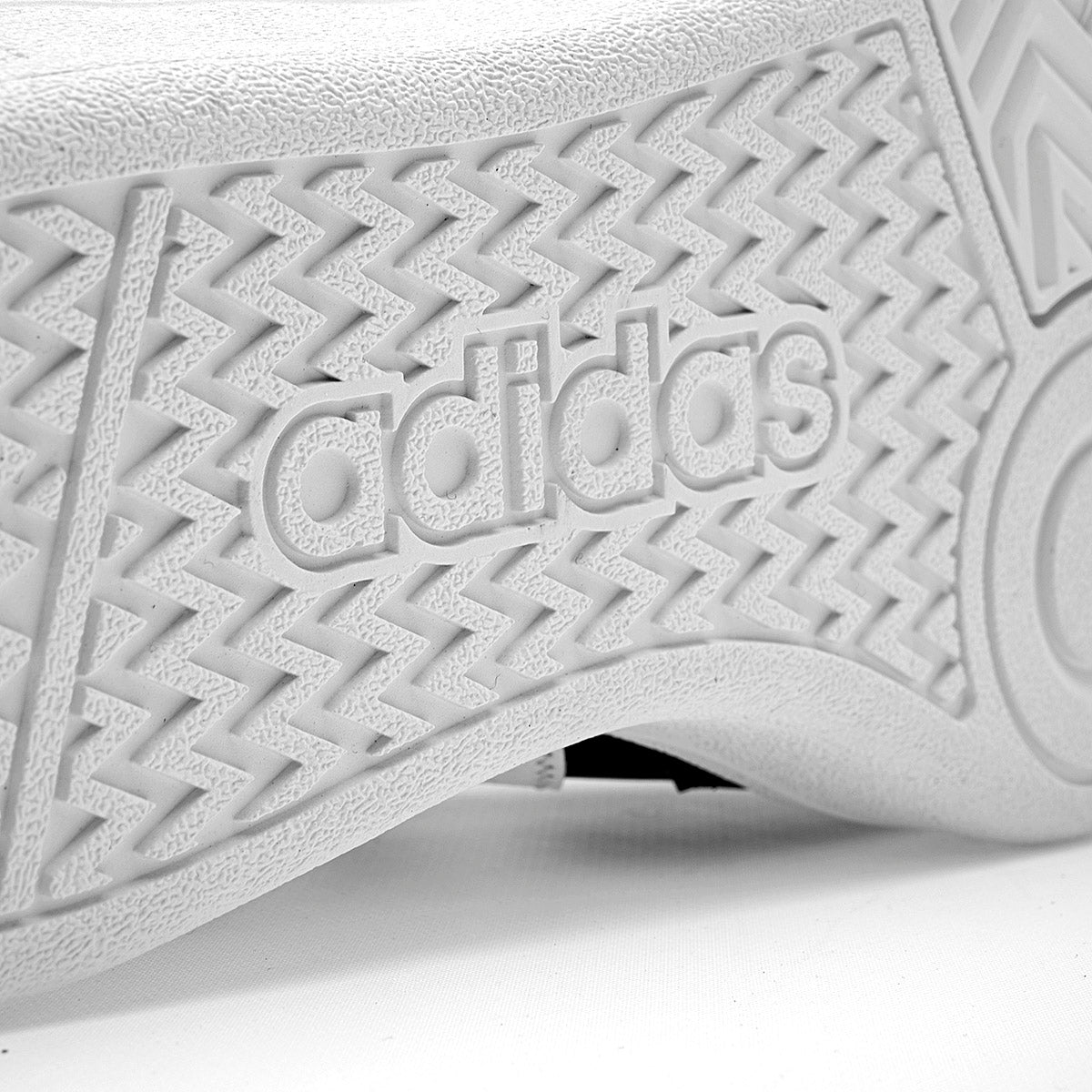 Tenis Hoops 4.0 Mid Adidas para Joven