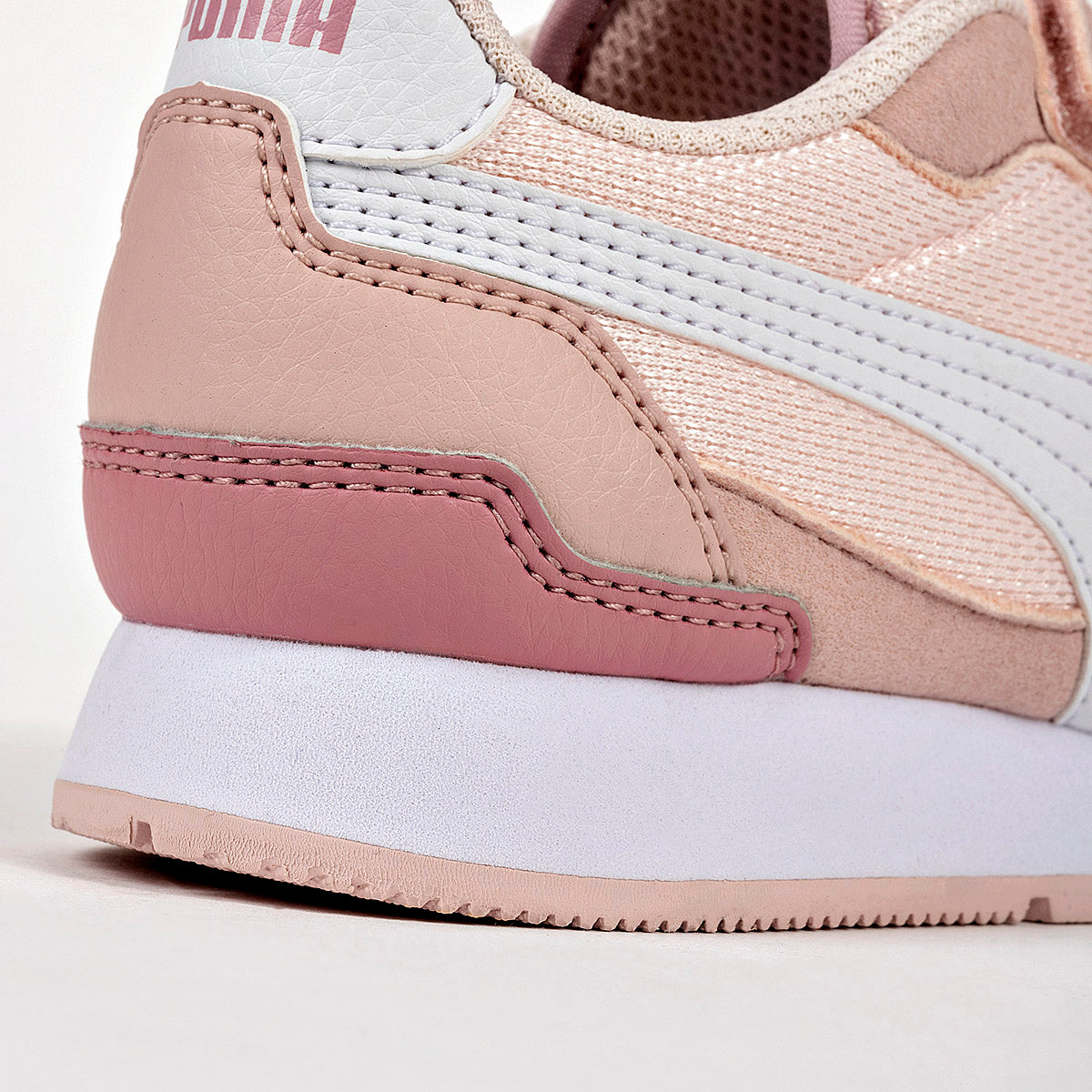 Tenis ST Runner v4 Mesh V PS Puma para Niña