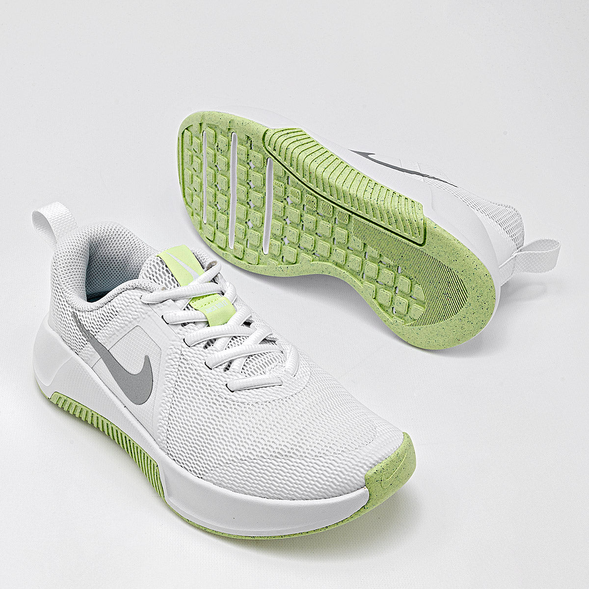 Nike Nike Mc Trainer 3 Tenis deportivo para mujer