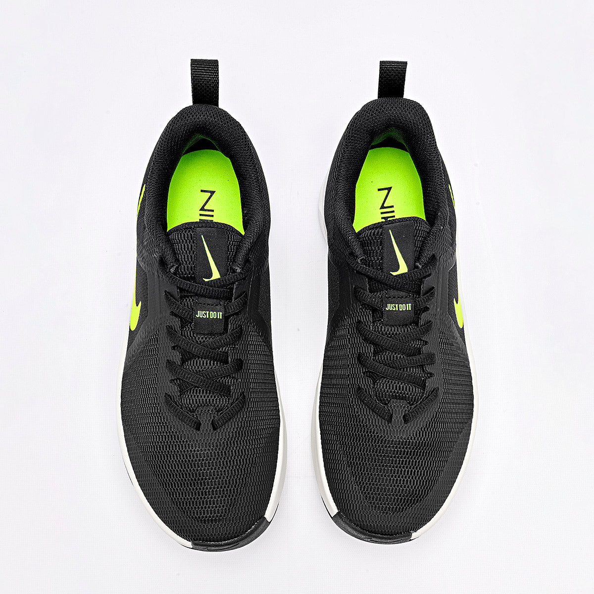 Tenis Mc Trainer 3 Nike para Hombre