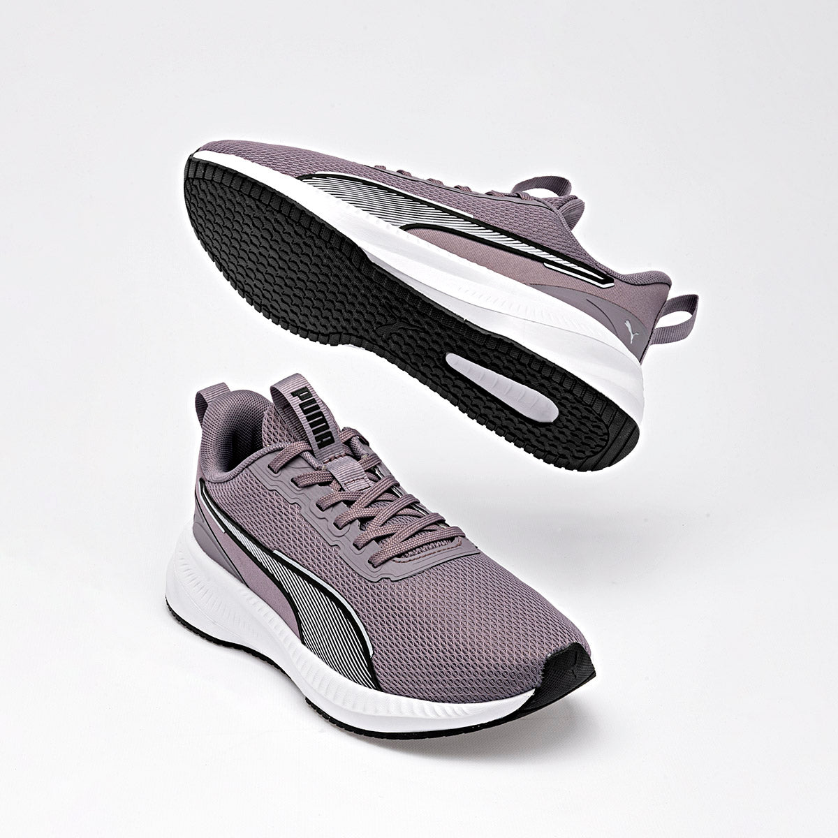 Puma Flyer Lite 3 Tenis deportivo para mujer