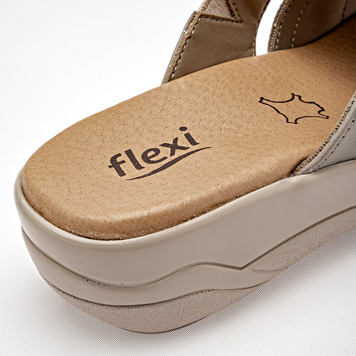 Sandalia con cuña Flexi para Mujer