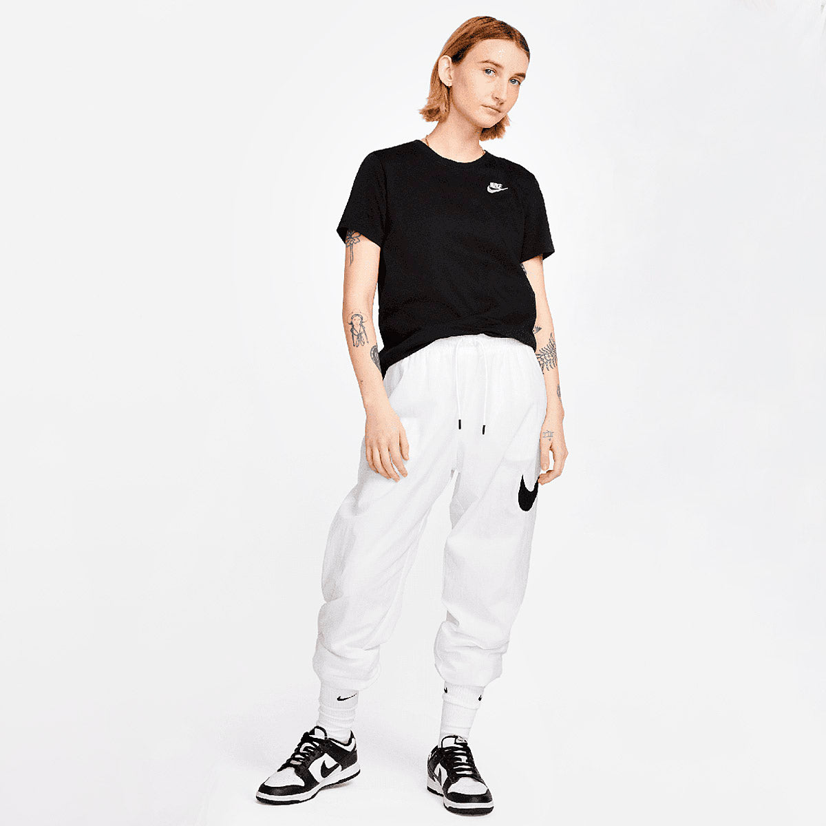 Playera W NSW Club SS Tee Nike para Mujer