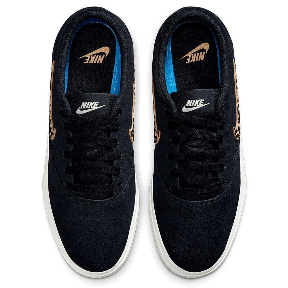 Nike Nike Charge Suede SE