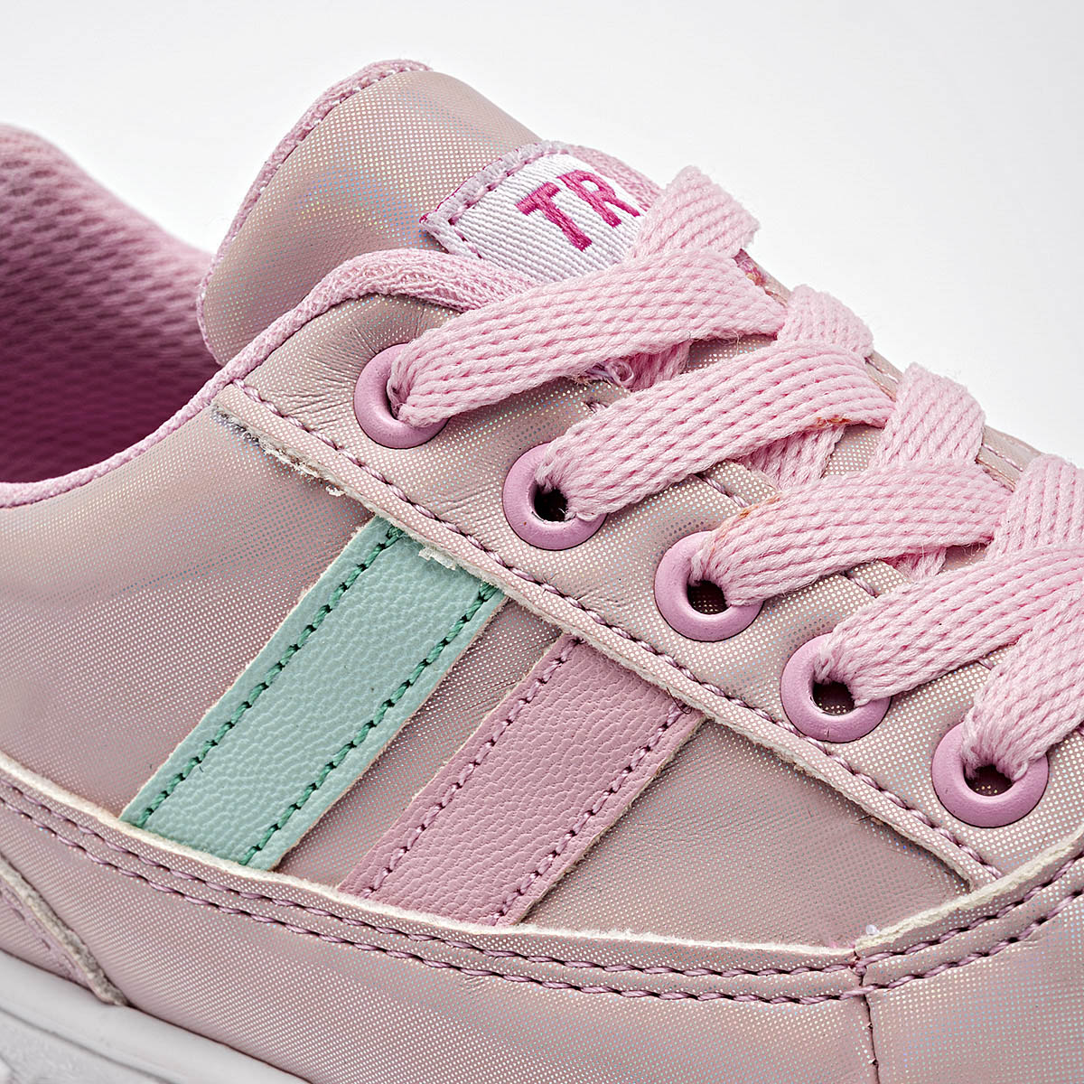 Tenis Tres-A para Niña