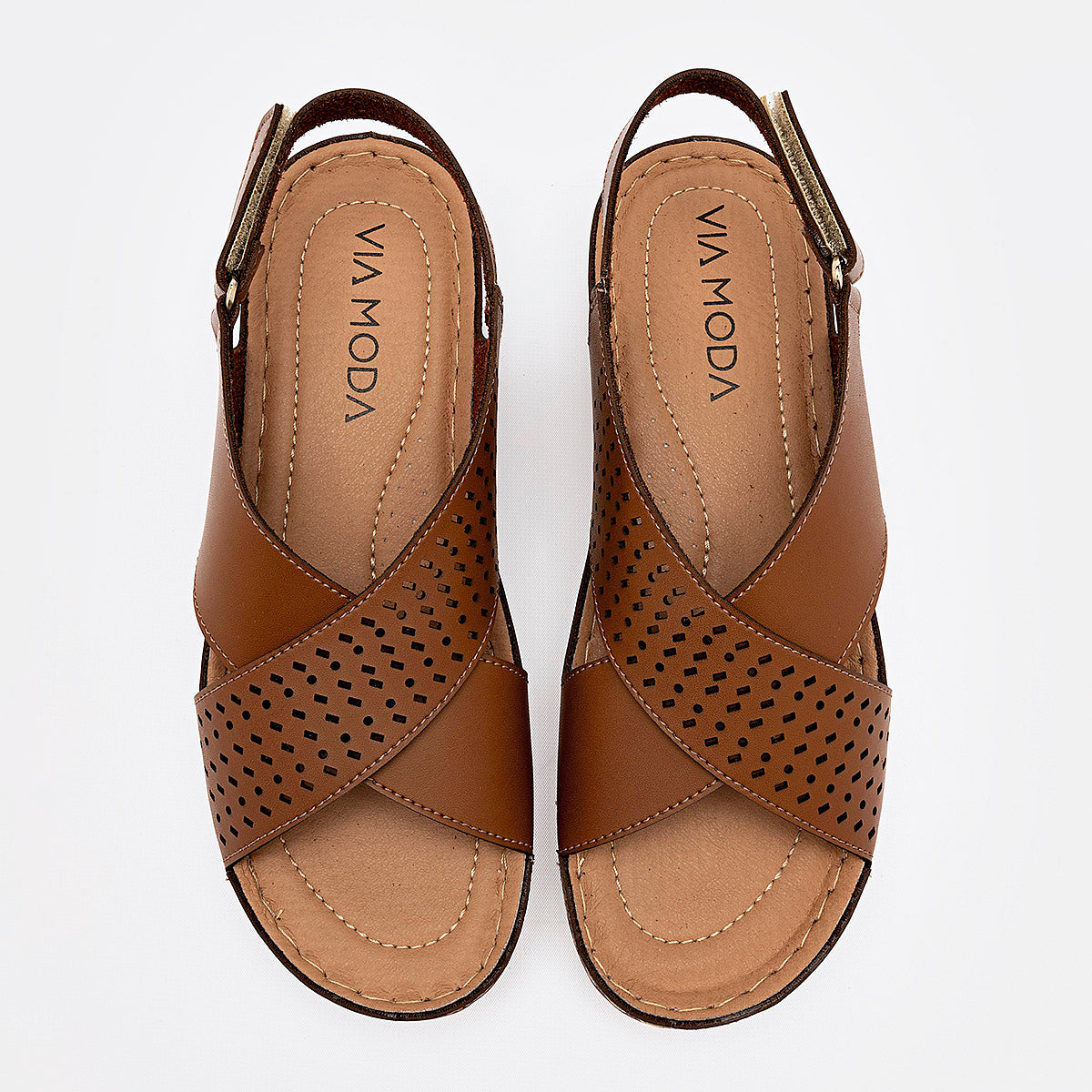 Sandalia con cuña Via Moda para Mujer