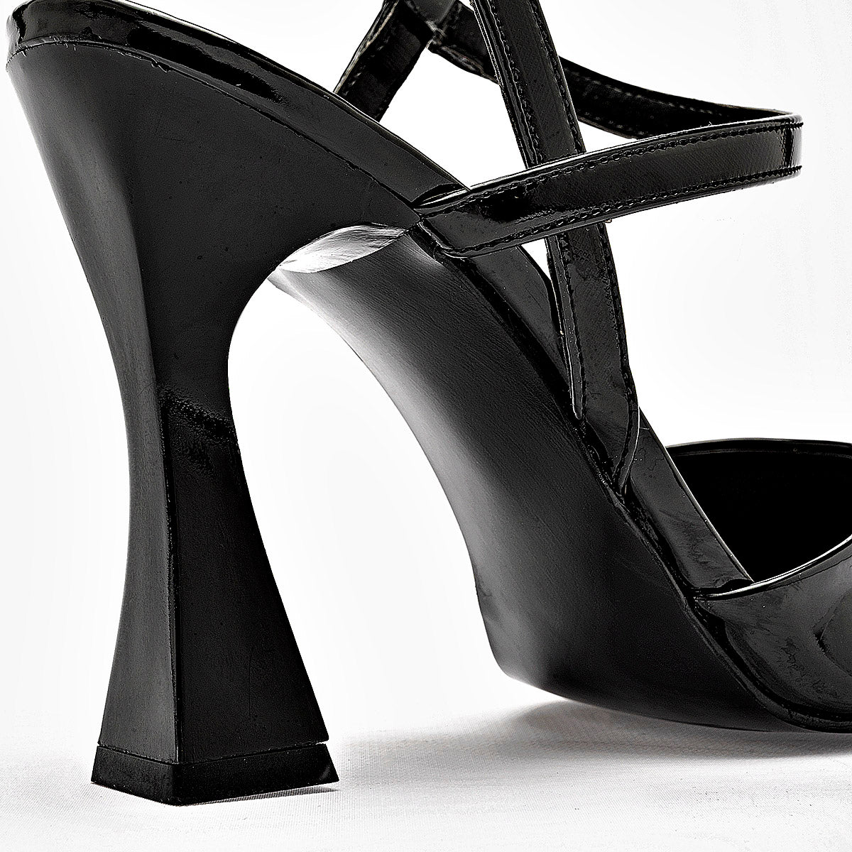Zapatilla Raiz Latina para Mujer