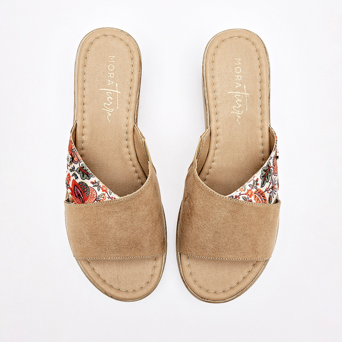 Sandalia con cuña Mora Tierra para Mujer