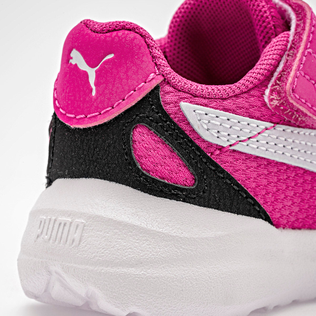 Tenis Soft Cosmic Lt Ac Inf Puma para Niña