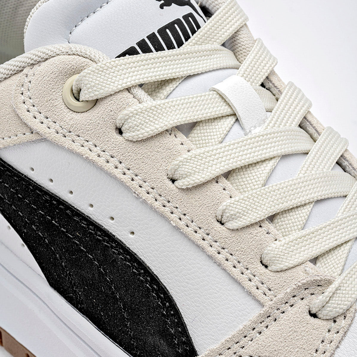 Tenis Rebound Femme Low Suede Puma para joven