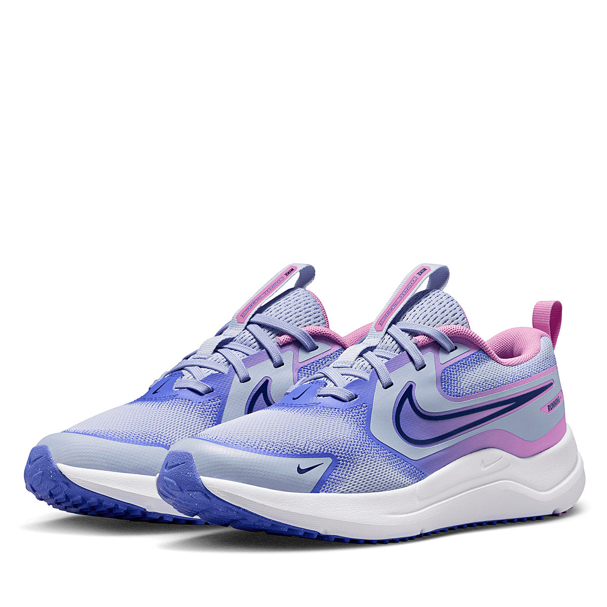Tenis Cosmic Runner Nike para Mujer