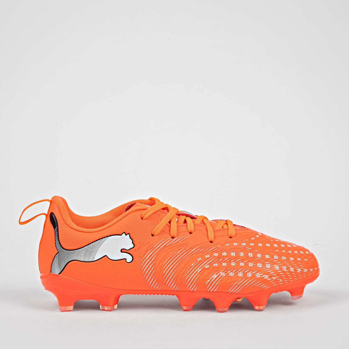 Tenis Future 9 Play FG/AG Jr Puma para Joven