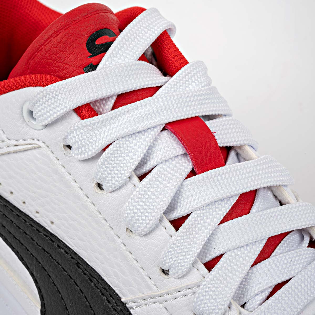 Tenis Ferrari Caven III Jr Puma para Joven