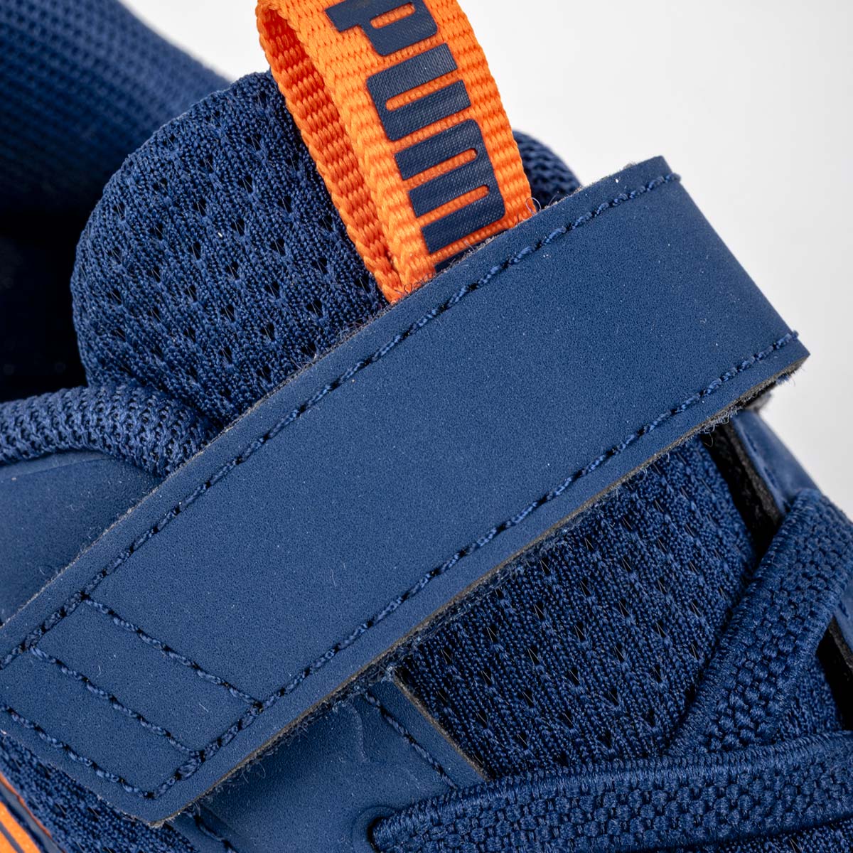 Tenis Flexfocus Modern Ac+ Ps Puma para Niño