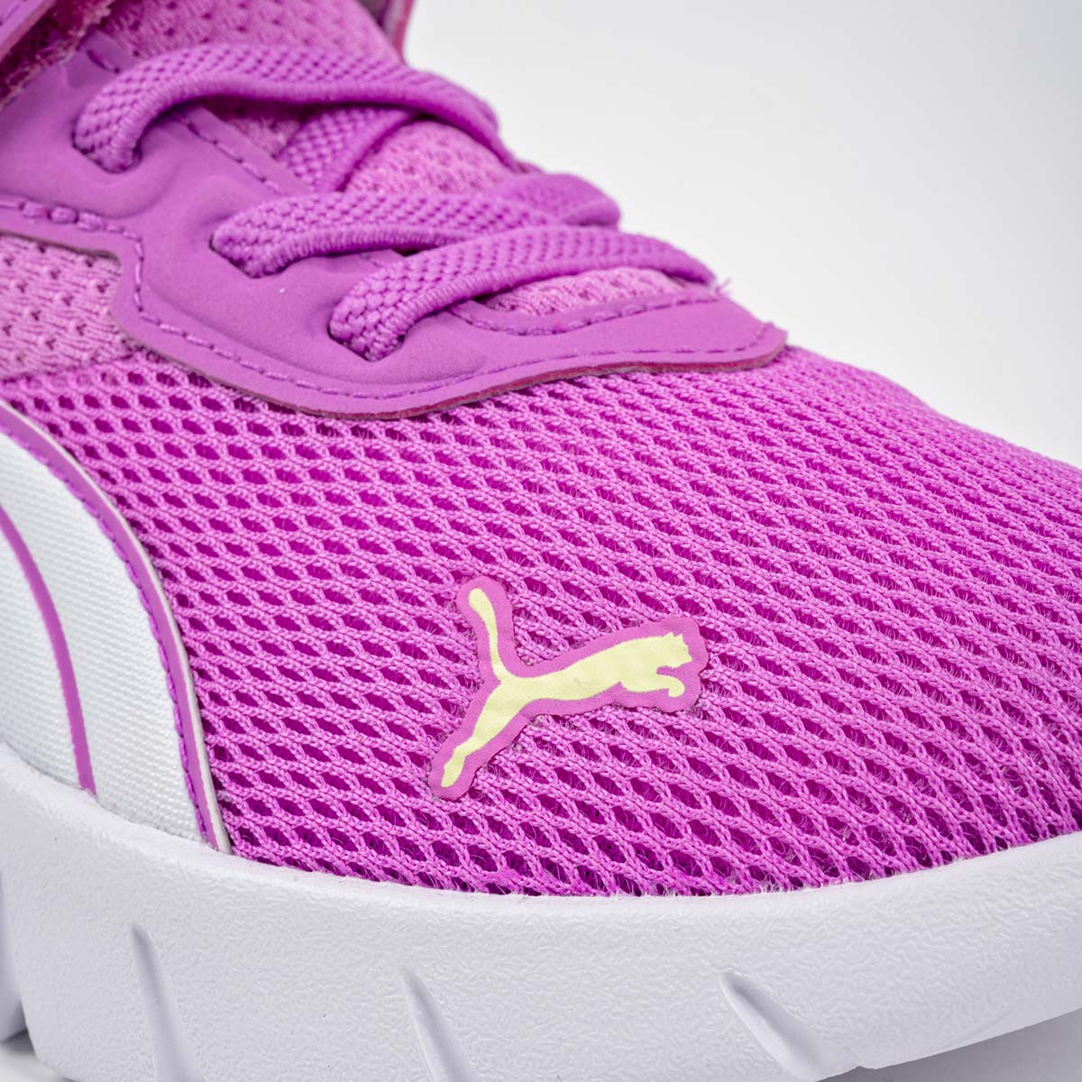 Tenis Flexfocus Modern Ac+ Ps Puma para Niña