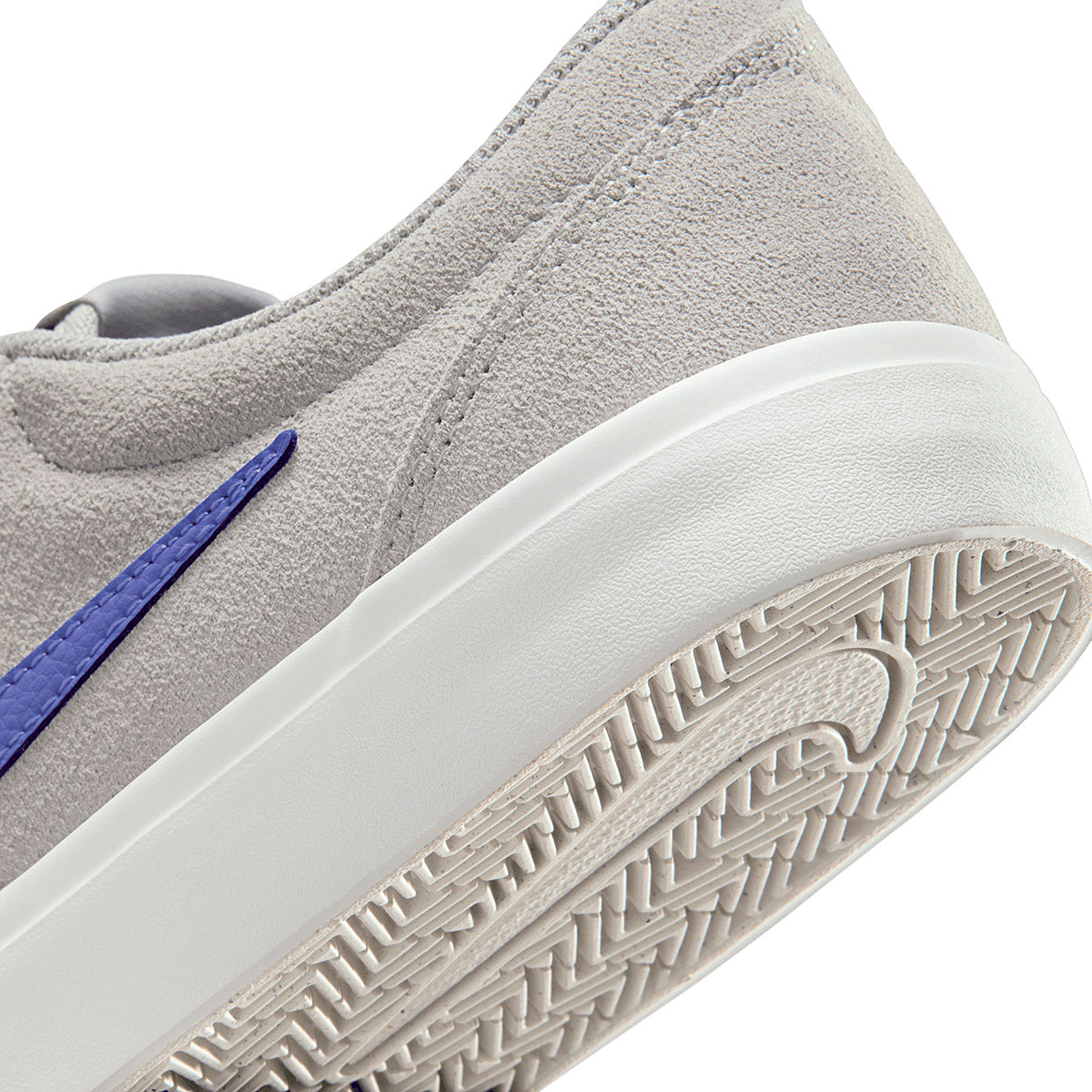 Tenis W Charge Suede Nike para Mujer