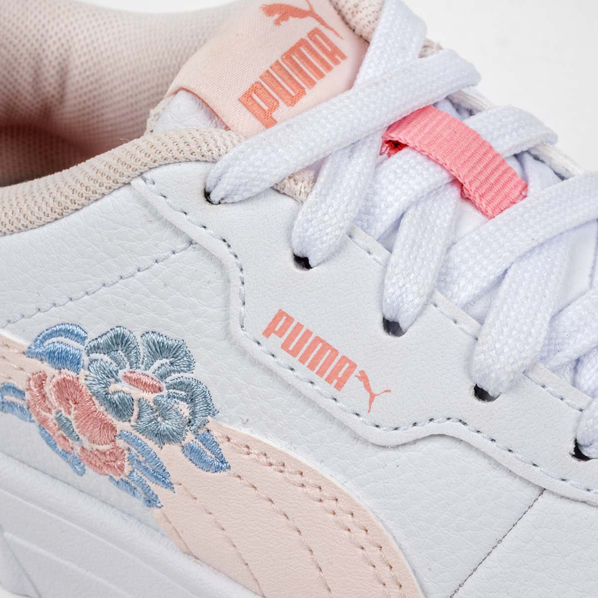 Tenis Carina 3.0 Puma para Niña