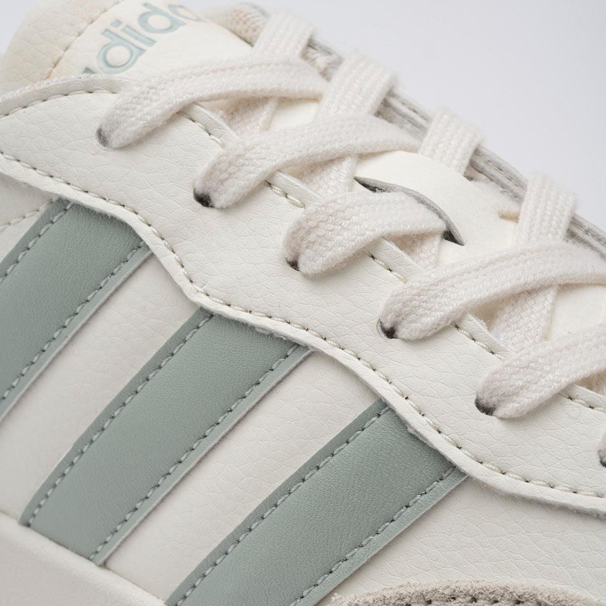 Tenis Barreda Adidas para Mujer