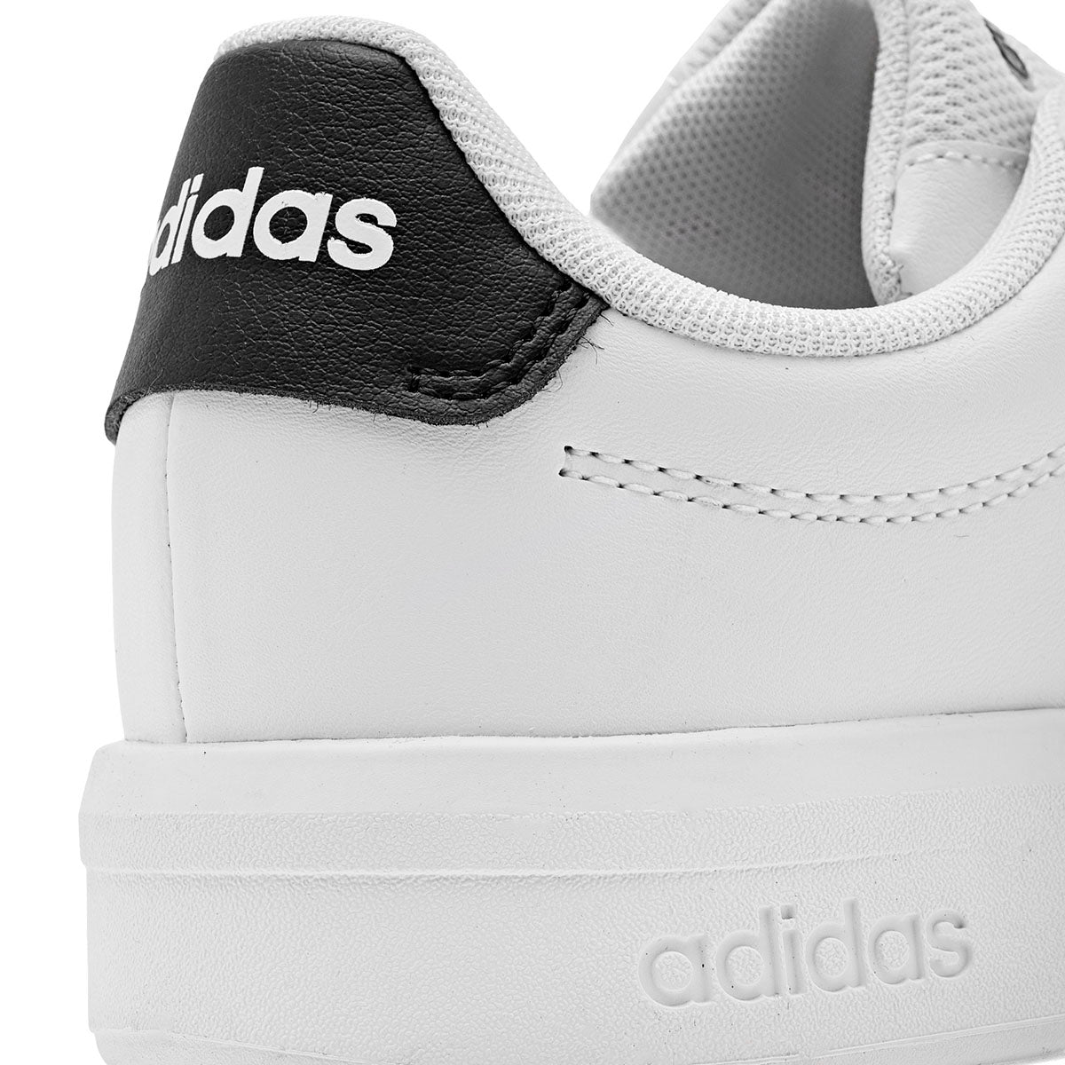 Tenis urbano Grand Court 3.0 J Adidas para mujer