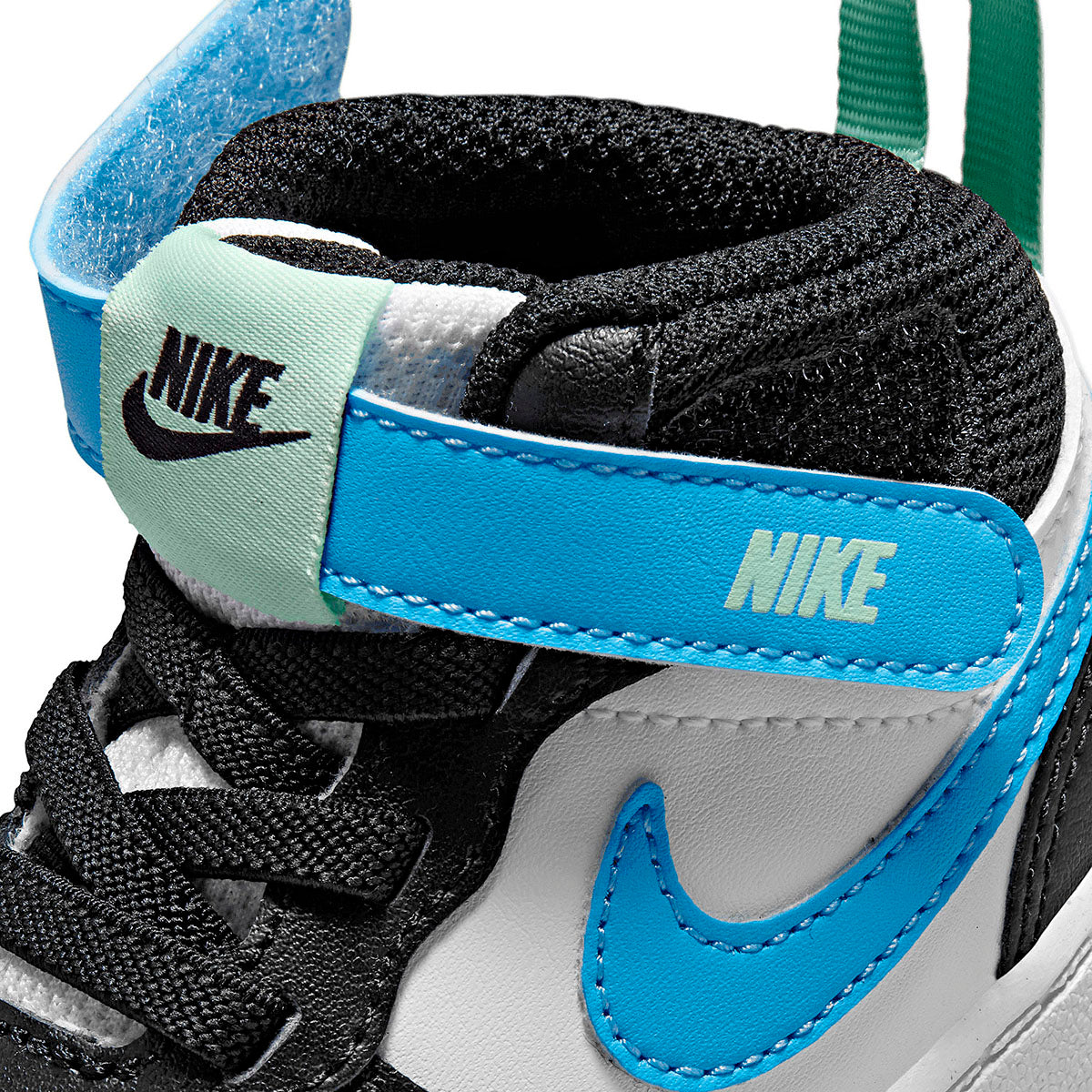 Tenis Court Borough Mid 2 (TD) Nike para bebé Niño