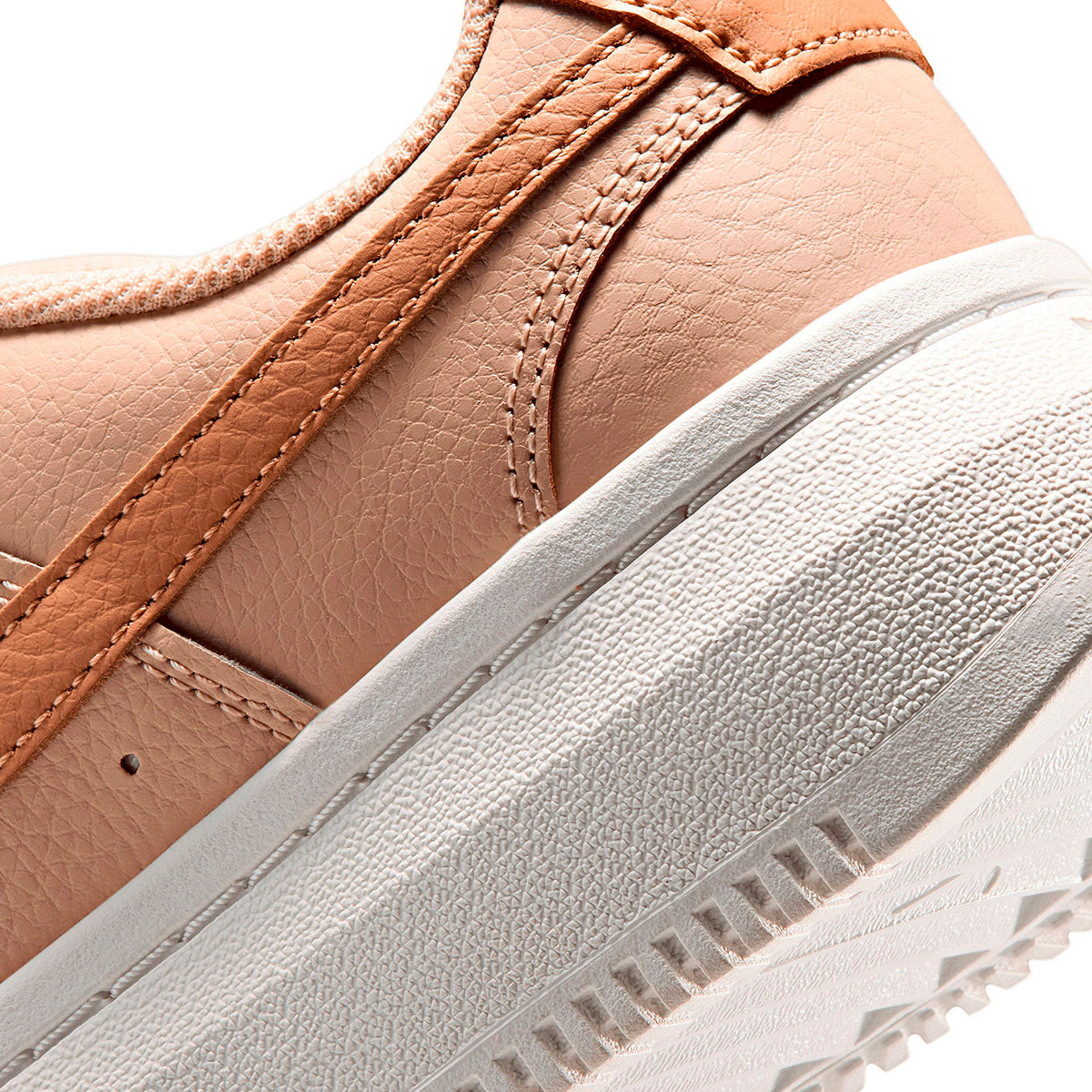 Tenis urbano Court Vision Alta W Nike para Mujer