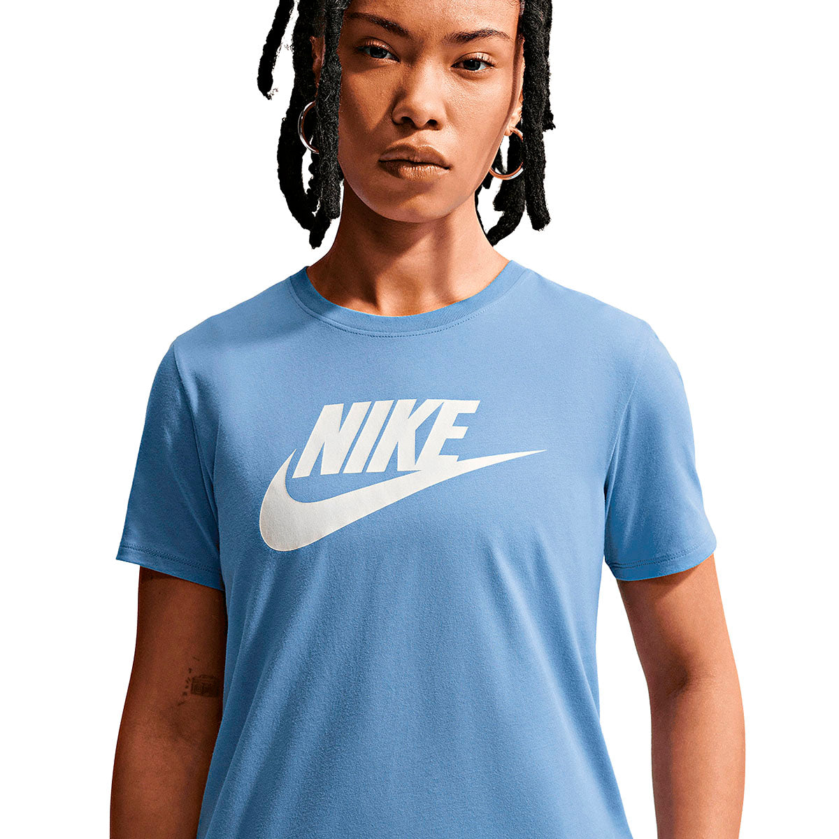 Playera W NSW Club SS Tee Icon Futura Nike para Mujer