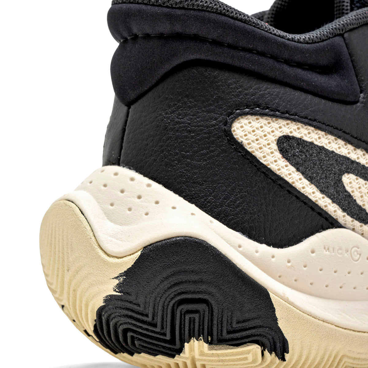 Tenis deportivo Under Armour para Mujer