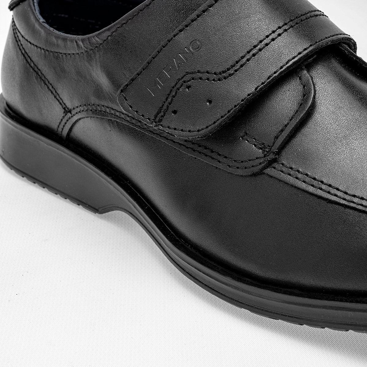 Zapato escolar para joven marca Merano Negro cod. 80945