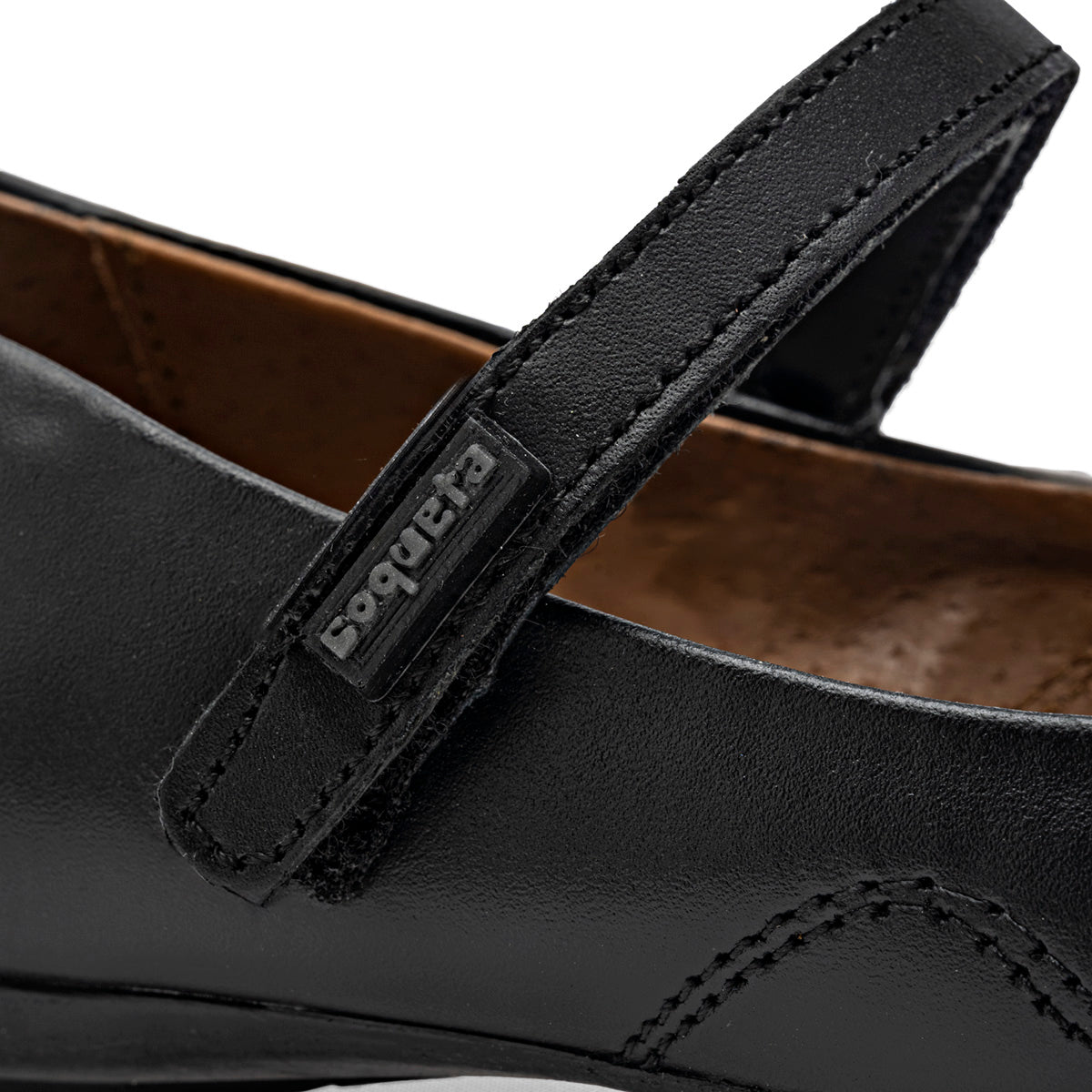 Zapato casual para Mujer marca Coqueta Negro