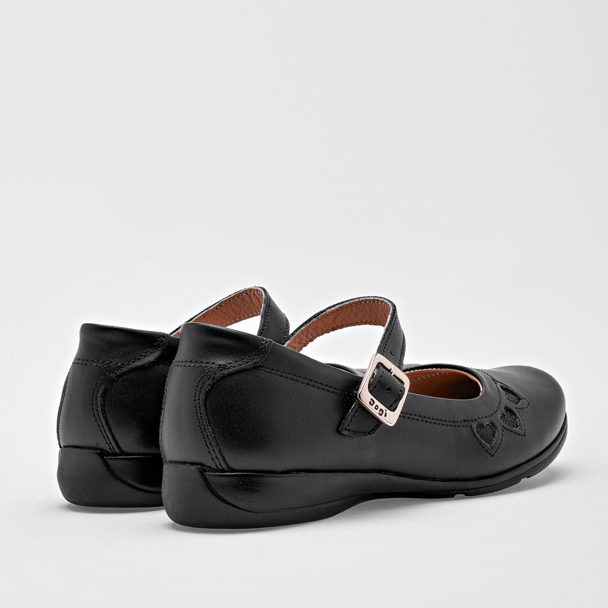 Zapato escolar Dogi para niña
