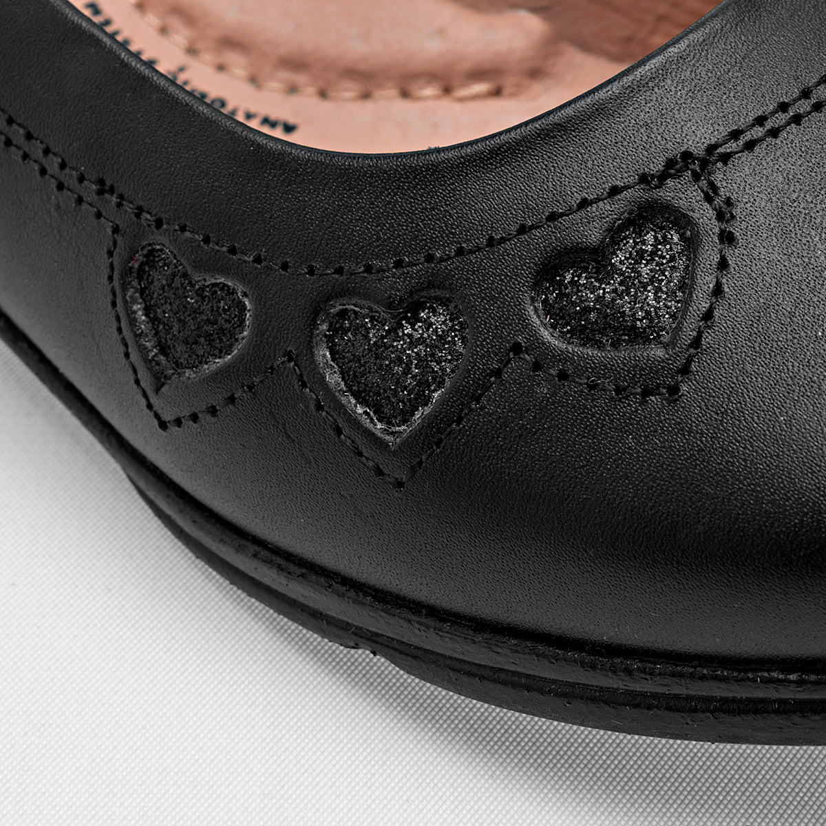 Zapato escolar Dogi para niña