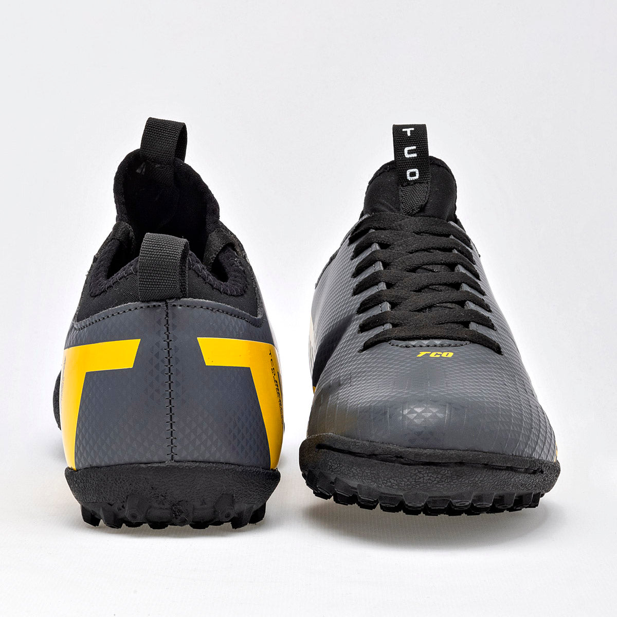 Pakar.com | Tienda online | Calzado Escolar | Tacos de Fútbol Trucco para hombre | Regreso a clases | Vacaciones de Verano
