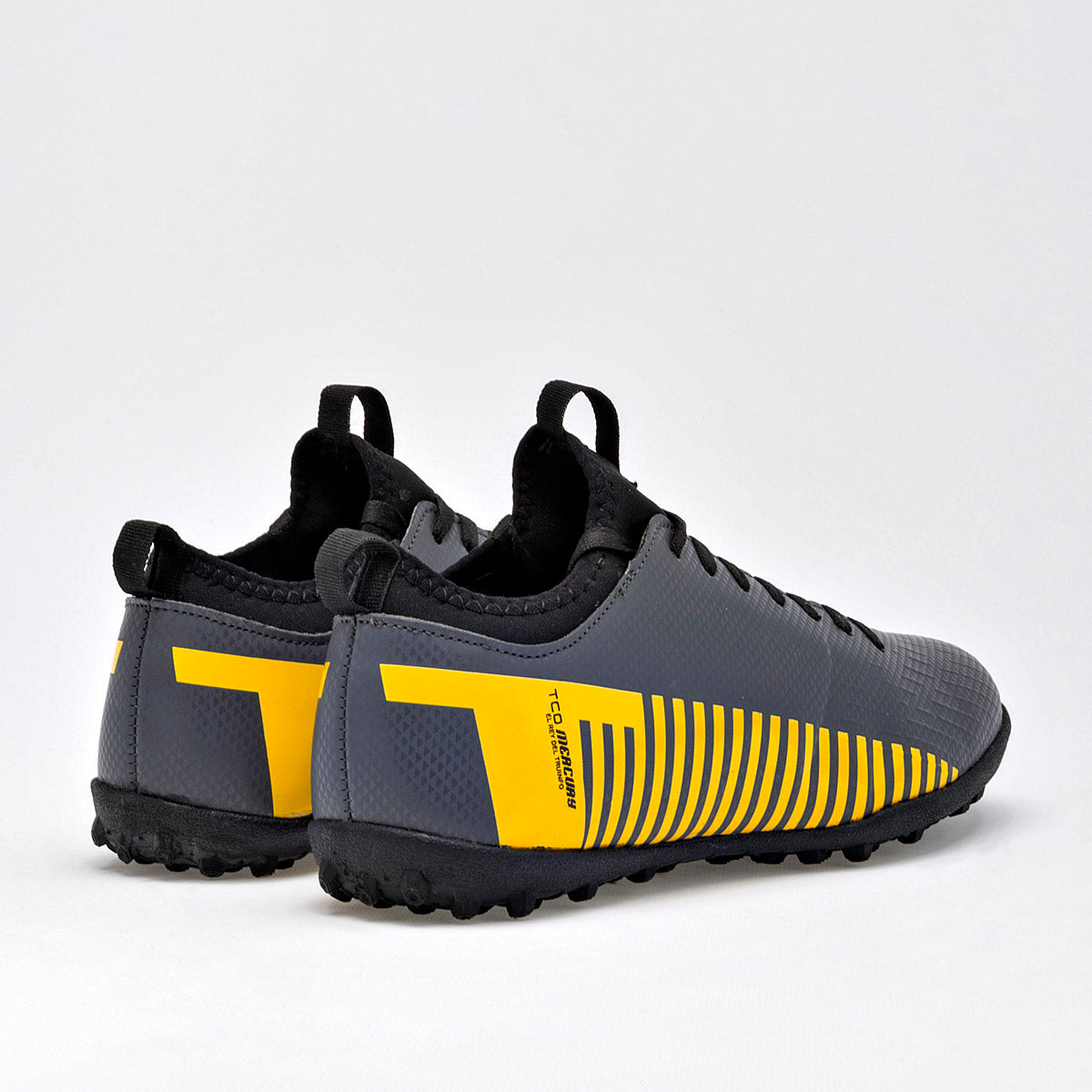 Pakar.com | Tienda online | Calzado Escolar | Tacos de Fútbol Trucco para hombre | Regreso a clases | Vacaciones de Verano