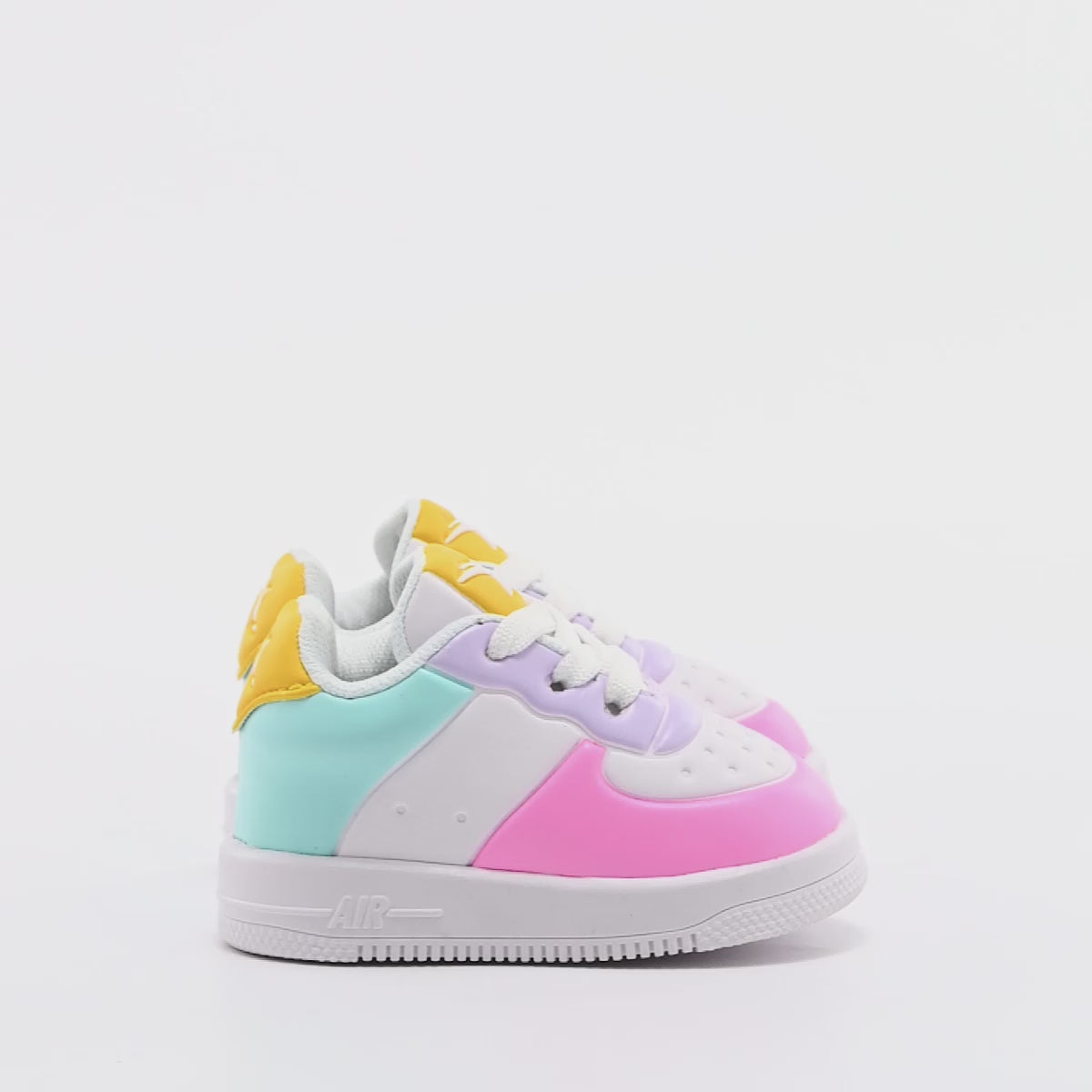 Tenis urbano True Extreme para bebé niña