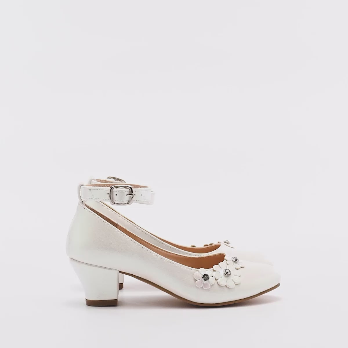 Zapato de graduación Caramel para niña